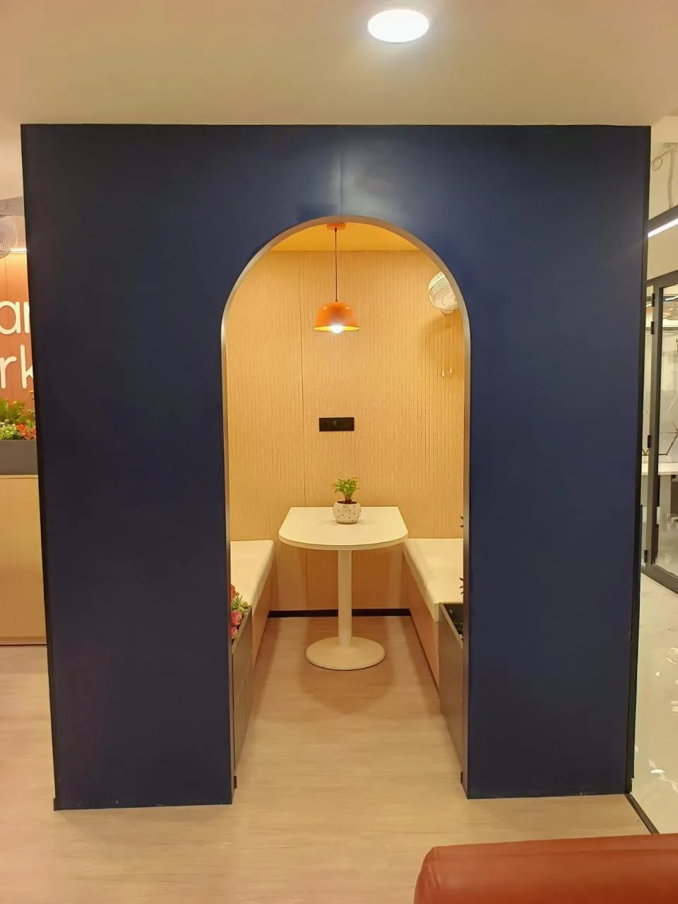 Arch entry to cozy nook at Creware New Sanganer Road